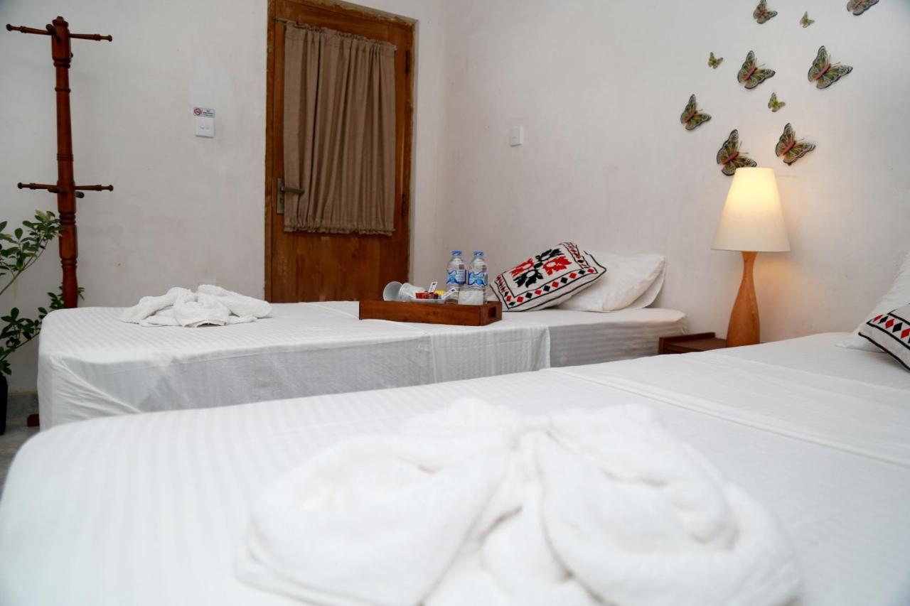 Chathu Holiday Home كاندي المظهر الخارجي الصورة